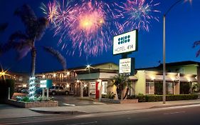 Knights Inn Anaheim 3*